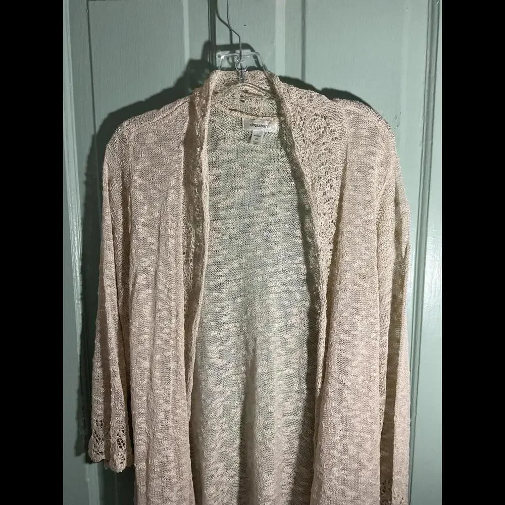 Lightweight Open Knit  Delicate With Scalloped edges  Size 2X - Picture 2 of 12